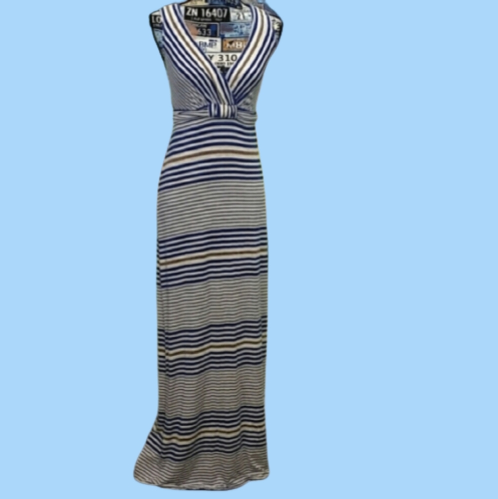 EUC StudioM small blue white striped dress
